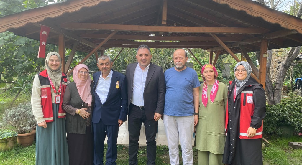 Kıbrıs Gazimiz Hayati Tüysüz ve Ailesi Ziyaret Edildi.