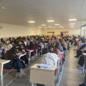 “İyilik Var” Projesi Kapsamında Sosyal Hizmet Öğrencileriyle Buluşma - fotoğraf 4