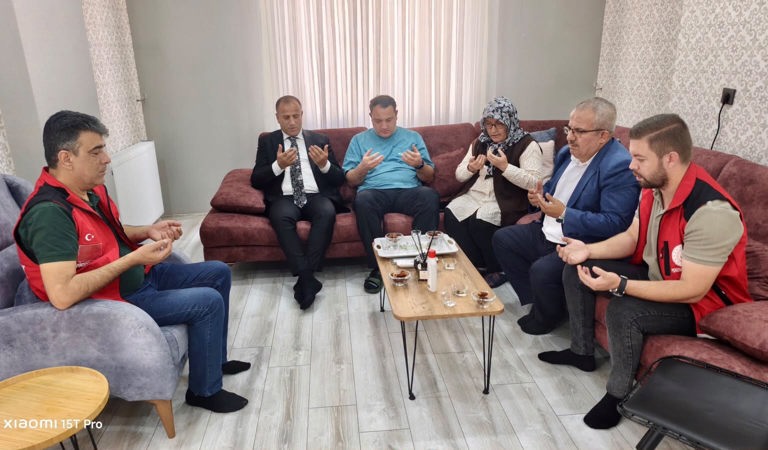 Kutsal Topraklardan Dönen Aziz Şehidimizin Kıymetli Eşine Vefa Ziyareti❤️