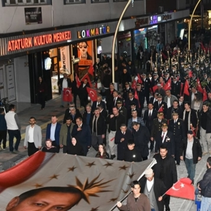 Cumhuriyetimizin 103. Yılı Fener Alayı Coşkusuyla Kutlandı - fotoğraf 10