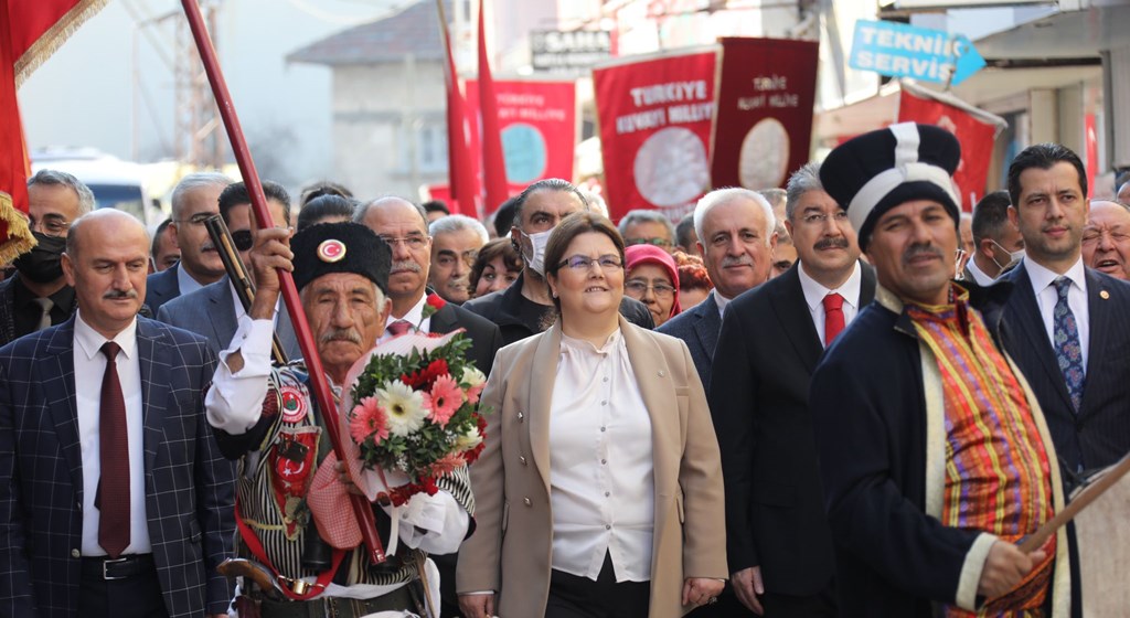 Bakanımız Sayın Derya Yanık Kadirli’nin Düşman İşgalinden Kurtuluşunun 102. Yıldönümü Törenleri’ne Katıldı