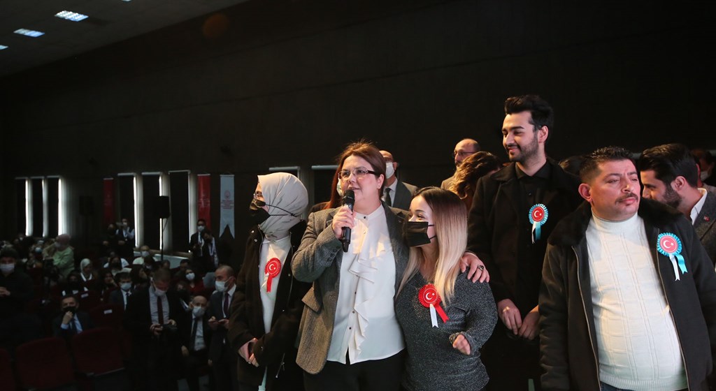 Kamuya 419 şehit yakını, gazi ve gazi yakınının ataması yapıldı