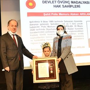 Devlet Övünç Madalyaları Hak Sahiplerine Tevcih Edildi  - fotoğraf 9