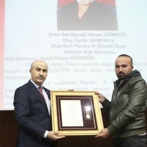 Devlet Övünç Madalyası ve Beratları - fotoğraf 9