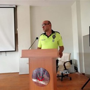 TRAFİKTE YAYA GÜVENLİĞİ EĞİTİMİ - fotoğraf 1
