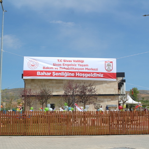 Engelsiz Yaşam Merkezimiz Şenlendi! - fotoğraf 1