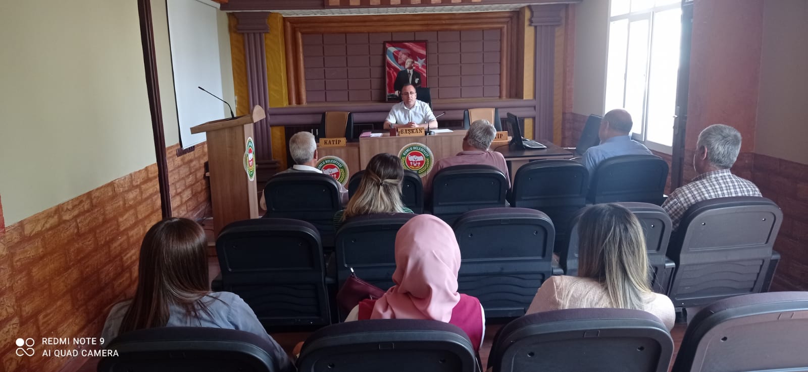 Kumlu Belediyesi personeline ‘’Aile Hukuku’’ konulu semineri verildi. 