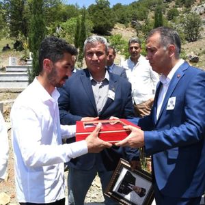 Kıbrıs Gazimiz Abdullah TEKEŞ'i Son Yolculuğuna Uğurladık - fotoğraf 3