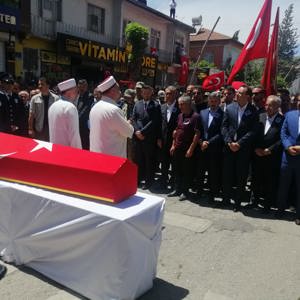 Kahraman Mehmetçiğimiz P. Söz. Er Fuat ÖZER'i Son Yolculuğuna Uğurladık - fotoğraf 5