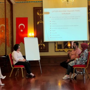 Aile Danışmanlığı Temel Eğitim Programı Tamamlandı - fotoğraf 5