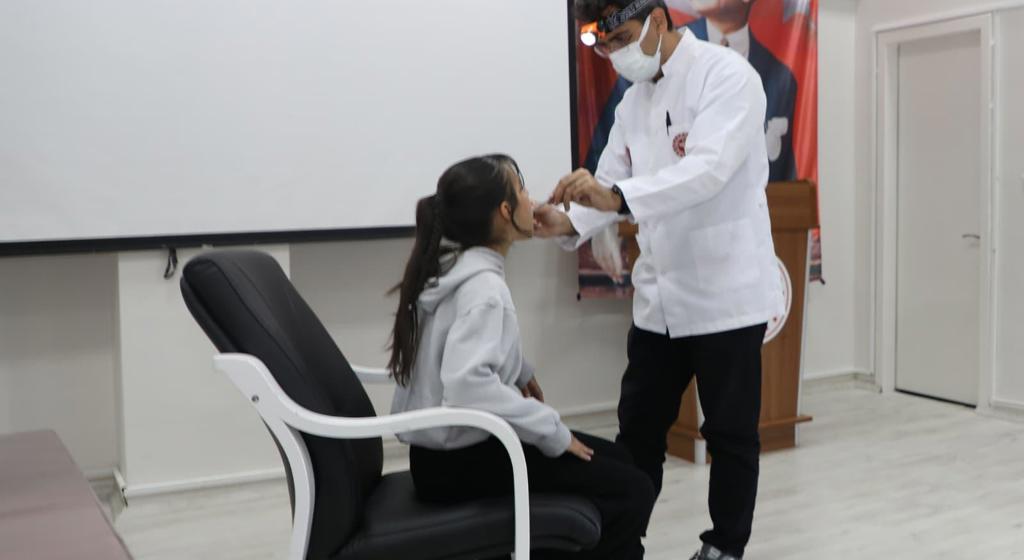 “İyilik Var” Projesi Kapsamında Çocuk Evleri Sitesinde Ağız ve Diş Sağlığı Taraması Yapıldı