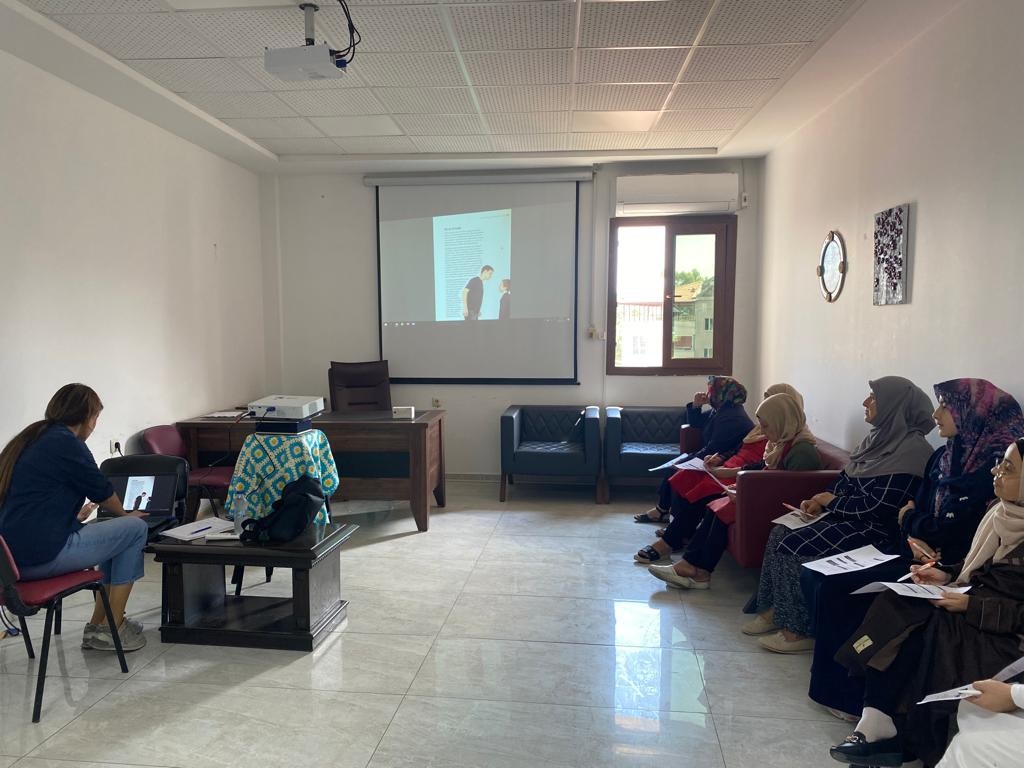 ADEM yararlanıcılarına yönelik ‘’Hayatın İlk Çeyreği (0-18), Davranış Problemleri ve Başa Çıkma Yolları” konulu seminer verildi.