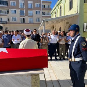 Kıbrıs Gazimiz Memet ASLAN Son Yolculuğuna Uğurlandı - fotoğraf 3
