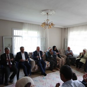 Our Minister Derya Yanık Attended the "Ailemizin Çınarları Festival" in Andırın - fotoğraf 8