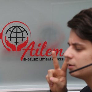 Our Minister Derya Yanık: “AILEM Accessible Communication Centre has started to provide service for our citizens with hearing impairment” - fotoğraf 2