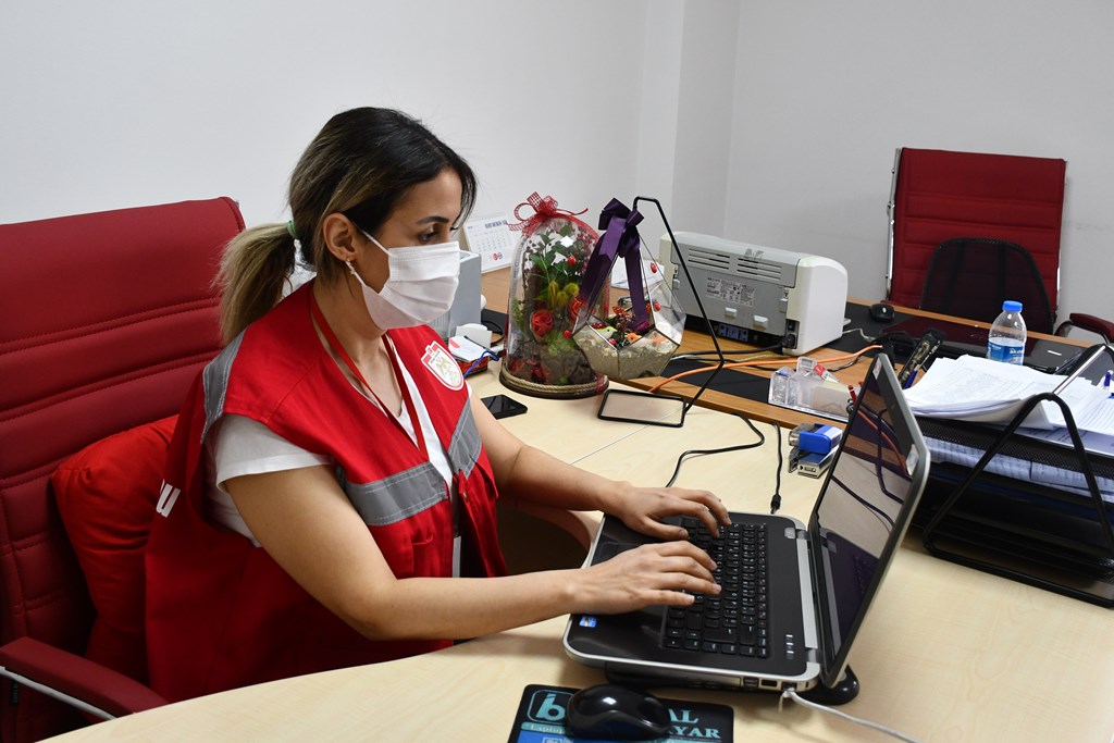 Bakanımız Derya Yanık: Ulusal Hane Ziyaretleri için SYDV’lere 171,9 milyon TL kaynak aktardık”