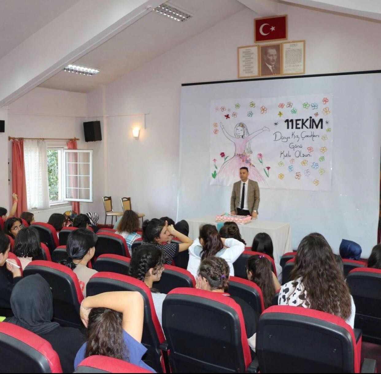 11 Ekim Dünya Kız Çocukları Günü Kutlandı