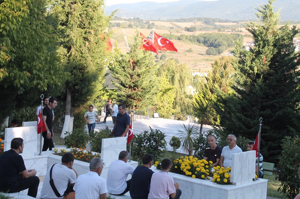 Bayramı Arefesinde Şehitlik Ziyaret Edildi.
