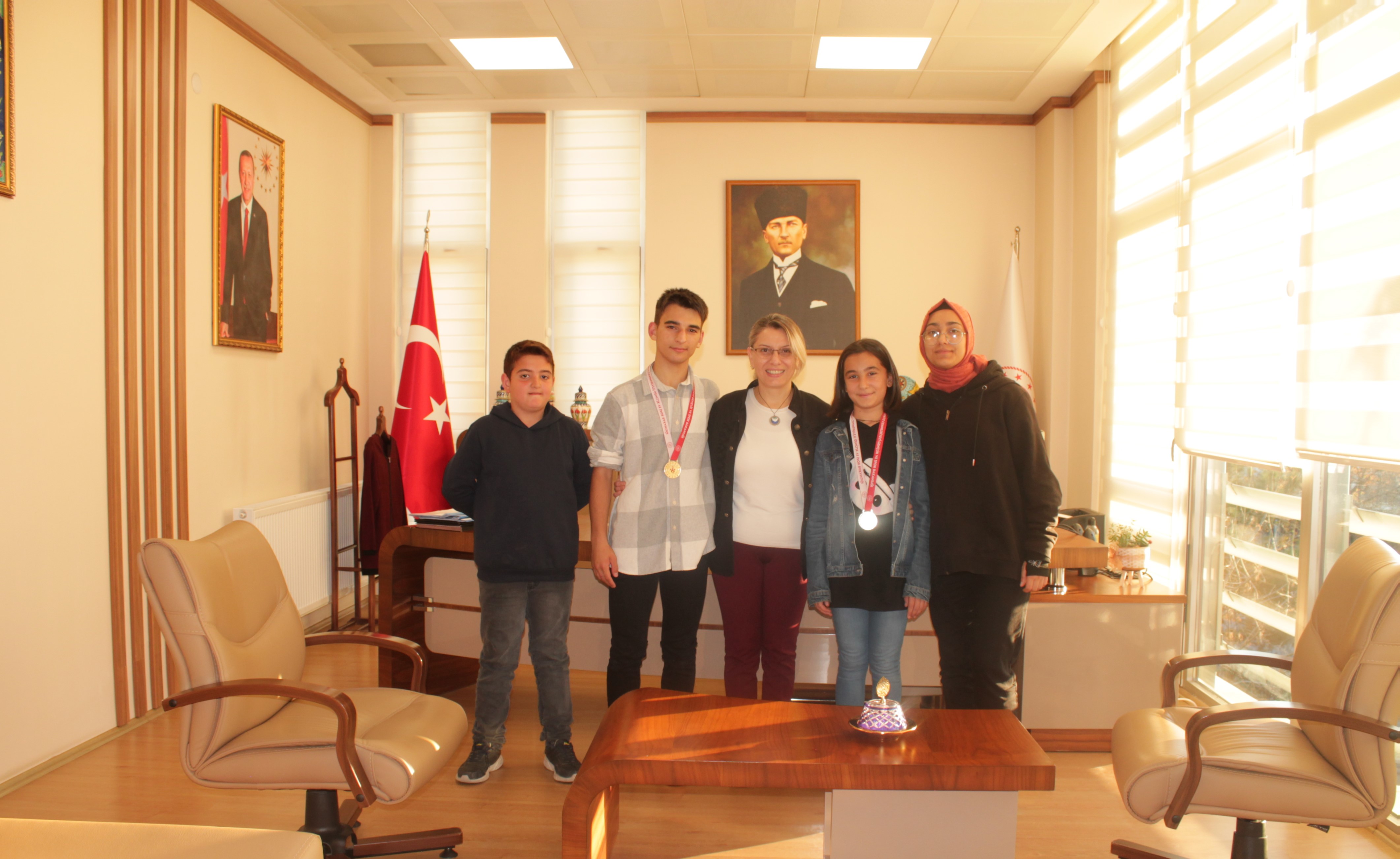 İl Müdür Vekilimiz Fatma UZ Çocuk Hizmetleri Genel Müdürlüğü 7. Türkiye Satranç Şampiyonası’na Gidecek Çocuklarımıza Başarılar Diledi