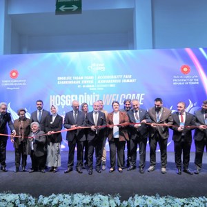 Bakanımız Derya Yanık "12. Engelsiz Yaşam Fuarı ve Farkındalık Zirvesi"nin Açılışını Gerçekleştirdi - fotoğraf 1