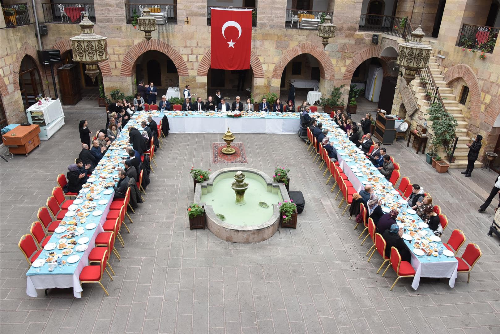 3 Aralık Dünya Engelliler Günü sebebiyle, güne Valimiz Sayın Avni Çakır ve il protokolümüz ile birlikte engelli dernekleri temsilcileri, engelli vatandaşlar ve aileleri ile kahvaltı programında bir araya geldik.