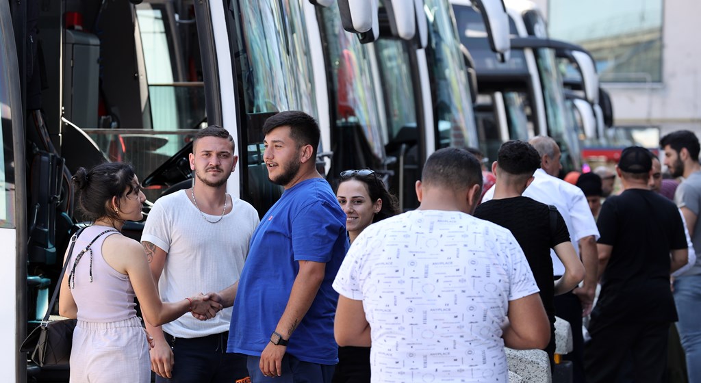 Bakanımız Derya Yanık: “İlköğrenim, ortaöğrenim ve yükseköğrenim öğrencilerine yönelik ulaşım desteğimiz başladı”