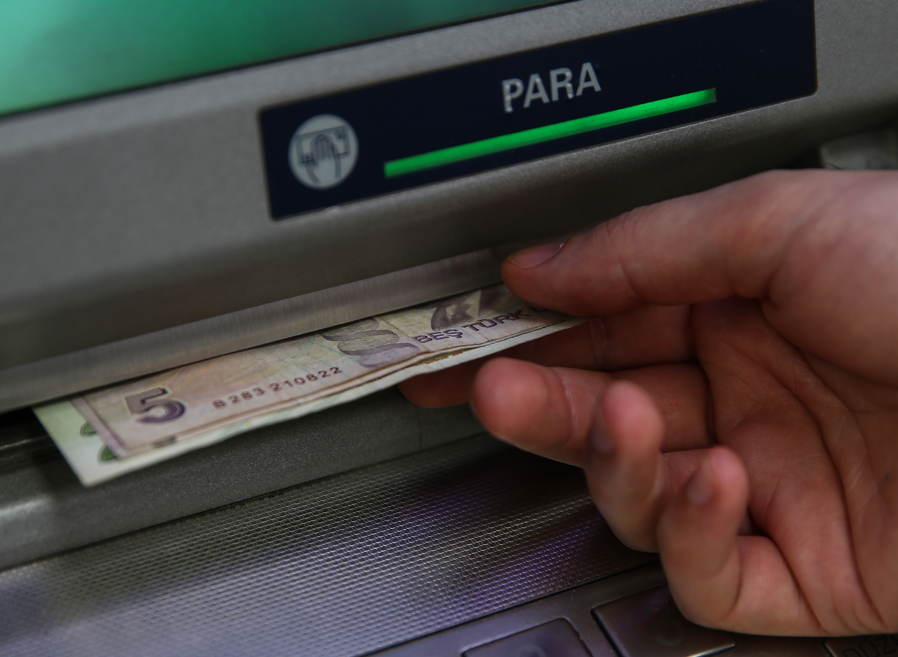 Bakanımız Derya Yanık: “Sosyal yardım programlarımızın aylık ödemelerini artışlı bir şekilde hak sahiplerimizin hesaplarına yatıracağız”