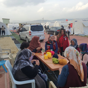 Psikososyal Destek Ekiplerimiz Malatya ve Adıyaman'da Saha Çalışmalarına Devam Ediyor - fotoğraf 13