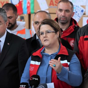 Derya Yanık, Minister of Family and Social Services, Visited Osmaniye - fotoğraf 1