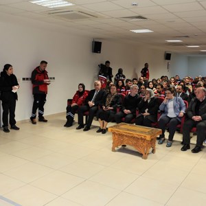 Bakanımız Derya Yanık Kahramanmaraş'ta Depremzedelerle İftarda Bir Araya Geldi - fotoğraf 26