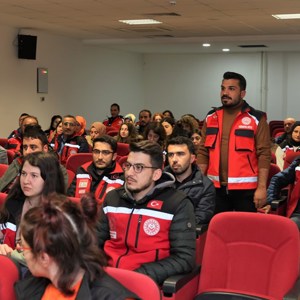 Bakanımız Derya Yanık Kahramanmaraş'ta Depremzedelerle İftarda Bir Araya Geldi - fotoğraf 27