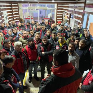 Depremin İlk Anından İtibaren Ekiplerimiz Sahada - fotoğraf 1