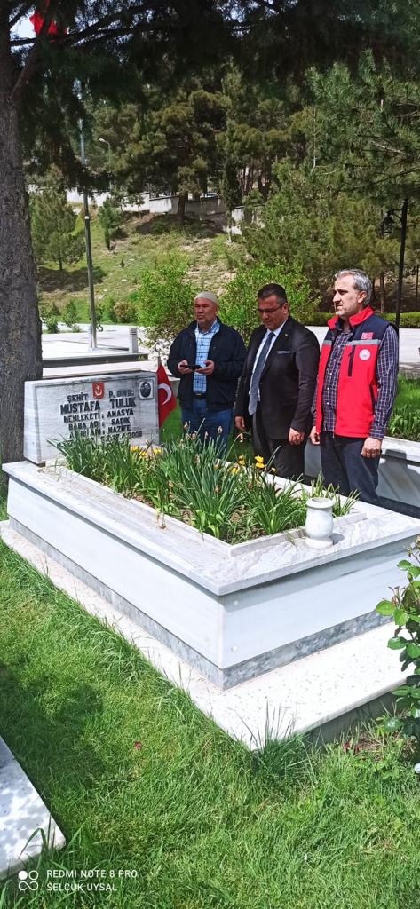 Şehit Piyade Er Mustafa TULUK'un kabri başında dualar ettik.