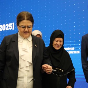 Bakanımız Derya Yanık Yaşlanma Vizyon Belgesi ve Yaşlı Hakları Ulusal Eylem Planı'nı Açıkladı - fotoğraf 4