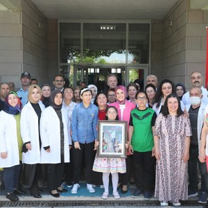 Bakanımız Göktaş, Saray Engelsiz Yaşam Bakım ve Rehabilitasyon Merkezi Sakinleriyle Kahvaltıda Bir Araya Geldi - fotoğraf 7