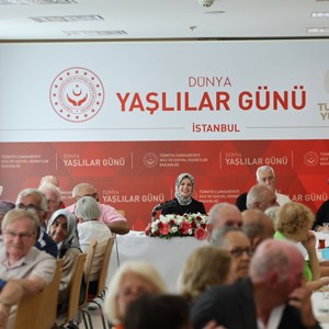Aile ve Sosyal Hizmetler Bakanımız Göktaş, Maltepe Huzurevi Sakinleriyle Bir Araya Geldi - fotoğraf 1