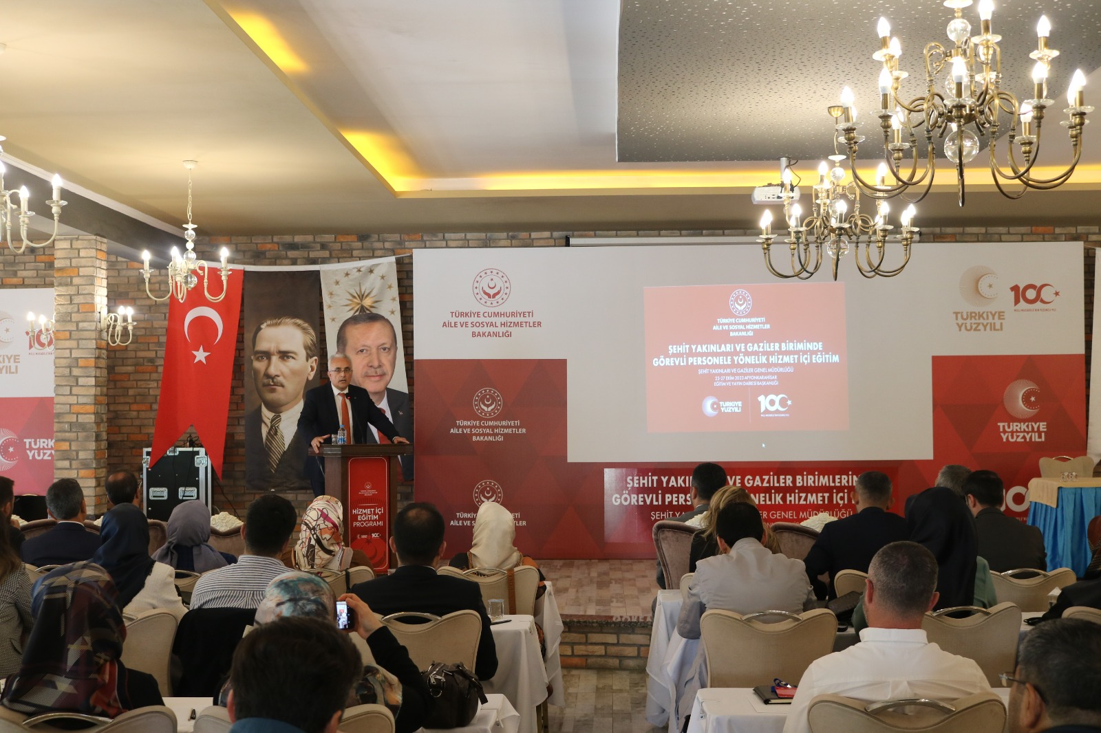 “Şehit Yakınları ve Gaziler Birimlerinde Görevli Personele Yönelik Hizmet İçi Eğitim Programı” Gerçekleştirildi.