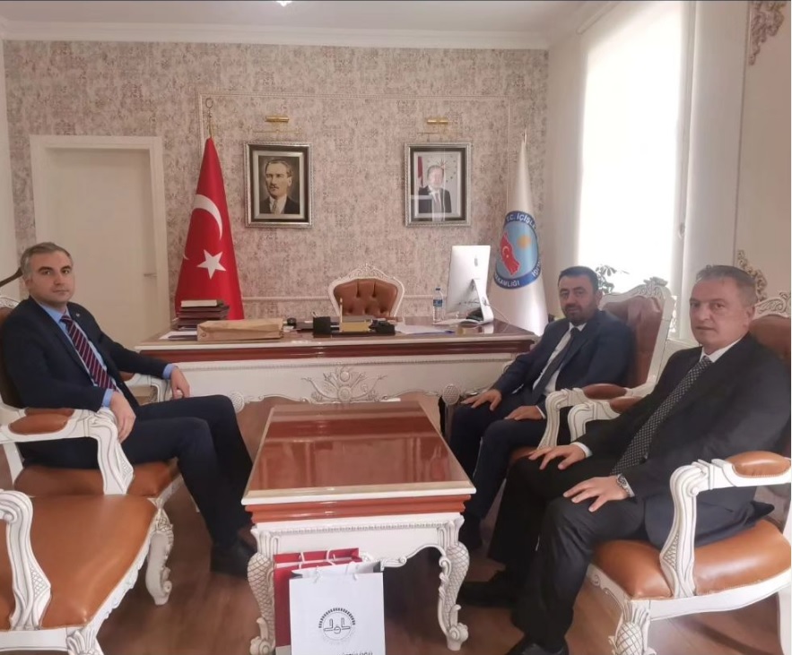 Taşova Kaymakamına Hayırlı Olsun ziyareti.