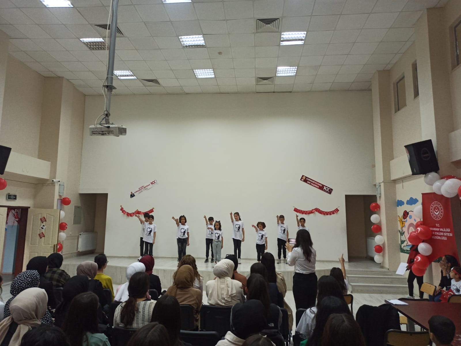 Cumhuriyetimizin 100. Yılı Gurur ve Coşkuyla Kutlandı