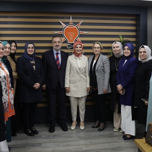 Aile ve Sosyal Hizmetler Bakanımız Göktaş, "Türkiye Yüzyılı Kariyer Zirvesi"nde Gençlerle Buluştu - fotoğraf 10