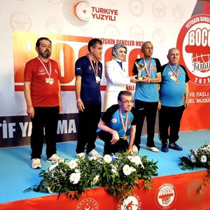 Bafra 75.Yıl Huzurevi Türkiye Bocce Turnuvasında dördüncü oldu - fotoğraf 1