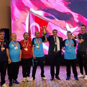 Bafra 75.Yıl Huzurevi Türkiye Bocce Turnuvasında dördüncü oldu - fotoğraf 3
