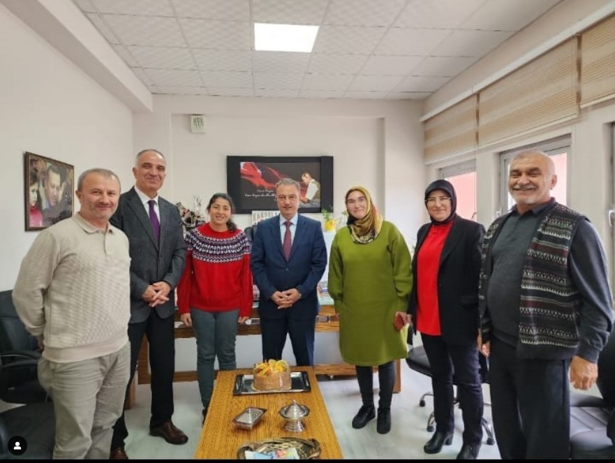 14 Kasım Dünya Sosyologlar günü