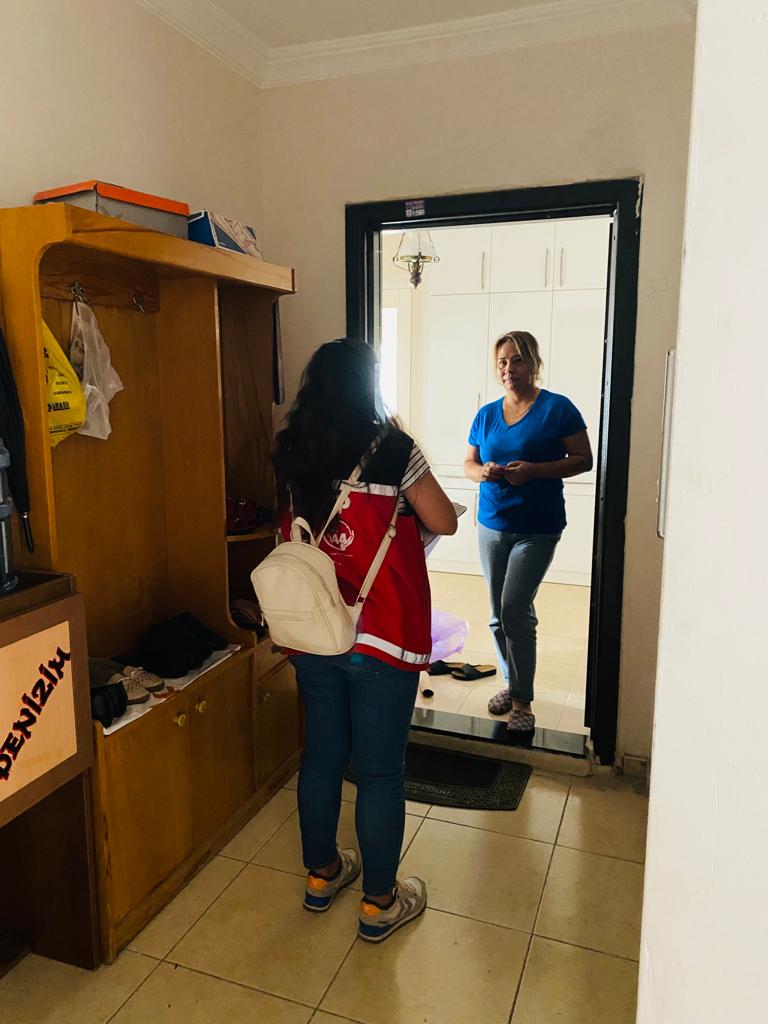 Sosyal hizmet müdahalesine ihtiyaç duyan vatandaşlarımızın tespiti ile koruyucu ve önleyici tedbirleri uygulamak üzere #ASDEP ekiplerimizle sahadayız.       #AileSosyalDestekProgramı   📍Erdemli