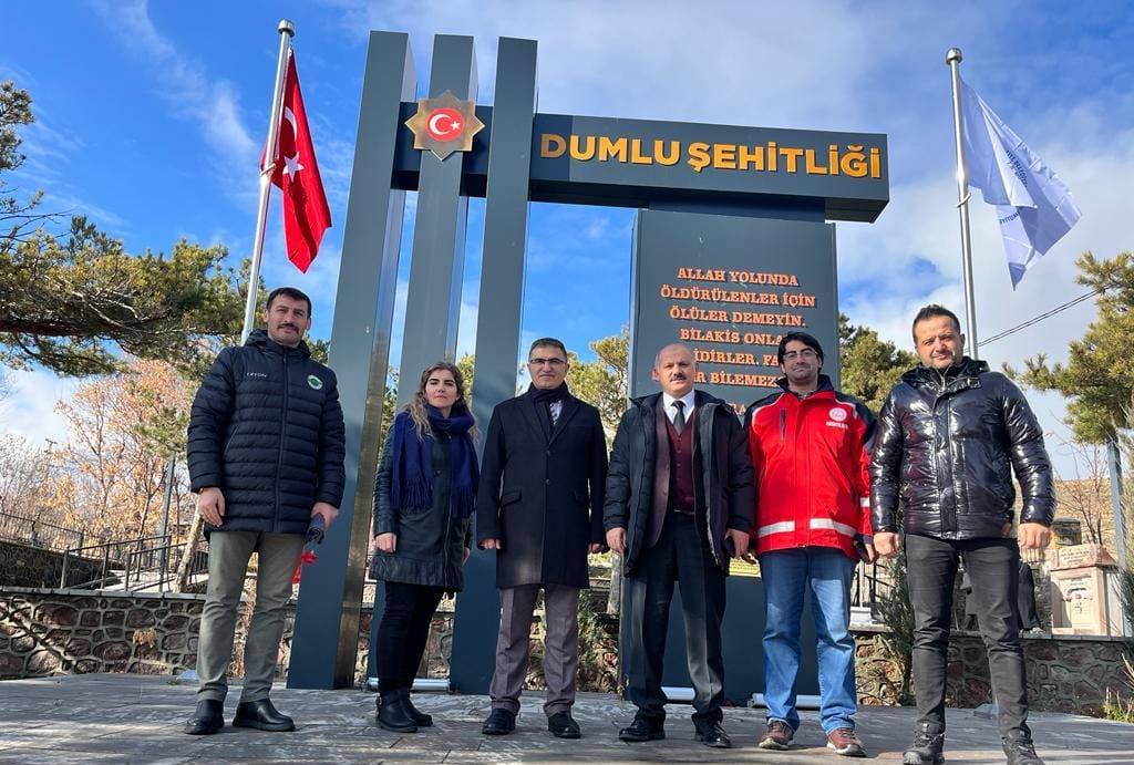 Dumlu Şehitleri Dualarla Anıldı..