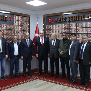 İl Müdürümüz Kemal Gümrükçü İlk Görev Gününe Şehitlikleri Ziyaret Ederek Başladı - fotoğraf 7