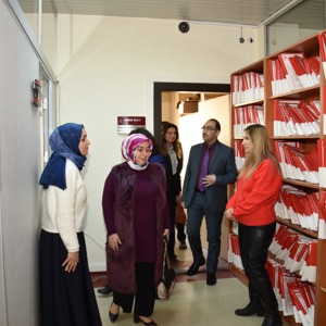 Genel Müdürümüz Sn. Serpil Penez ŞAHİN  Ankara Aile ve Sosyal Hizmetler İl Müdürü Sn. Cüneyd Özdemir’i  ziyaret etmişlerdir. - fotoğraf 2
