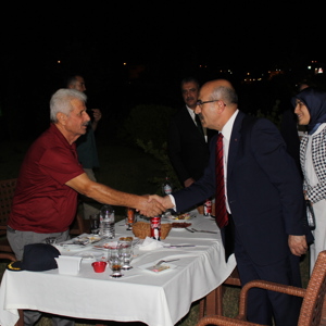 Adana Valiliğimiz Tarafından “19 Eylül Gaziler Günü” Kutlamaları Kapsamında Yemek Programı Düzenlendi - fotoğraf 32