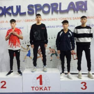 ÇEKOM Müdürlüğümüzde Korunma ve Bakım altında bulunan çocuğumuz Güreş Turnuvasında Türkiye Şampiyonu oldu. - fotoğraf 1