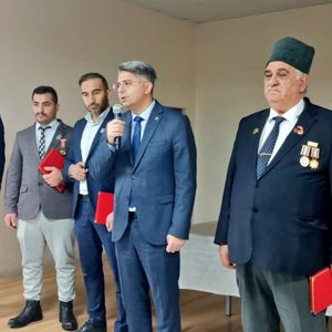 Vatan ve Kahramanlık Buluşmaları Projesiyle Gazilerimiz, Öğrencilerle Buluştu - fotoğraf 2